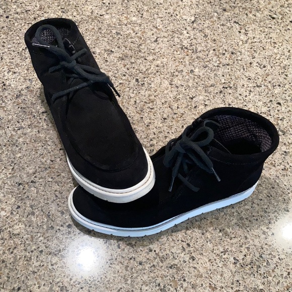 Size 8 Women’s Aquatalia Kayden Boot - Picture 11 of 15